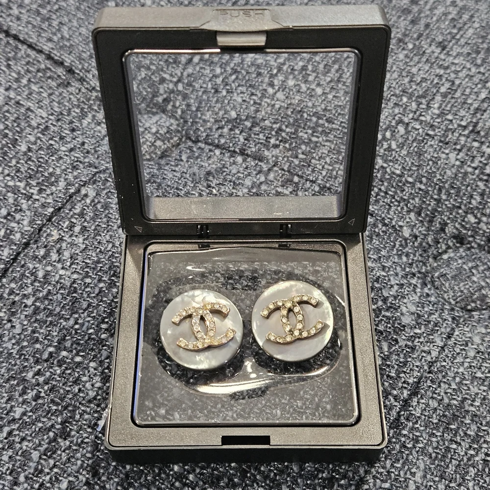 CHANEL Pearl Gray and Gold Crystal Earrings